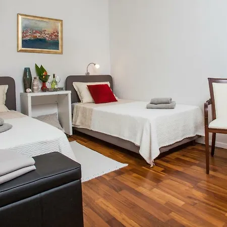 Ami Appartement Split